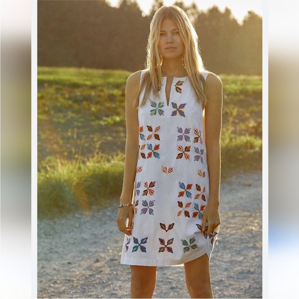 Anthropologie size 0 Marcie Embroidered Shift Dress